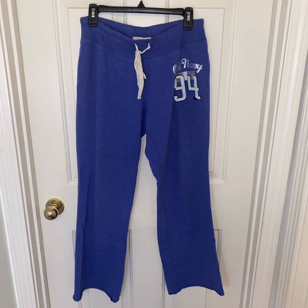 NWOT Old Navy Sweatsuit-M - Picture 13 of 13